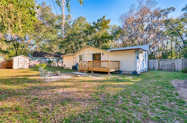 930 NW 29TH PLACE, Gainesville, FL 32609