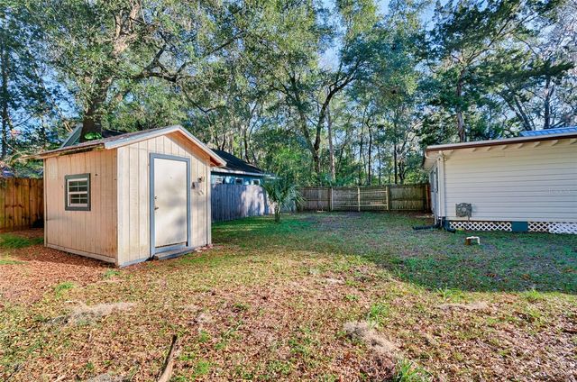 930 NW 29TH PLACE, Gainesville, FL 32609