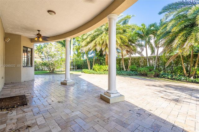 19529 SW 80th Court, Cutler Bay, FL 33157