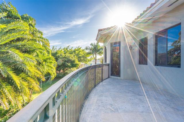 19529 SW 80th Court, Cutler Bay, FL 33157