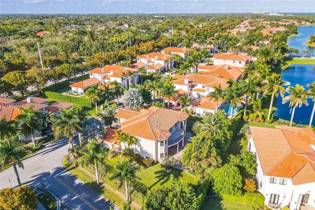 19529 SW 80th Court, Cutler Bay, FL 33157