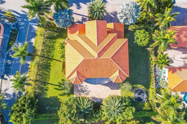 19529 SW 80th Court, Cutler Bay, FL 33157