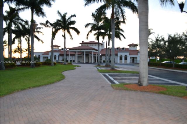 19529 SW 80th Court, Cutler Bay, FL 33157