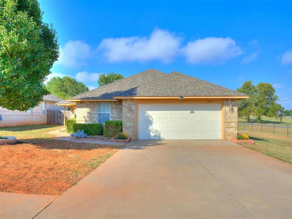 2601 S Lindsay Avenue, Oklahoma City, OK 73129