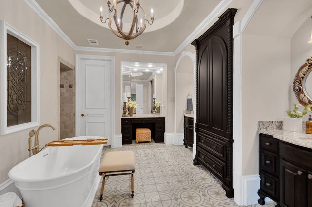 715 Winding Bend Circle, Highland Village, TX 75077