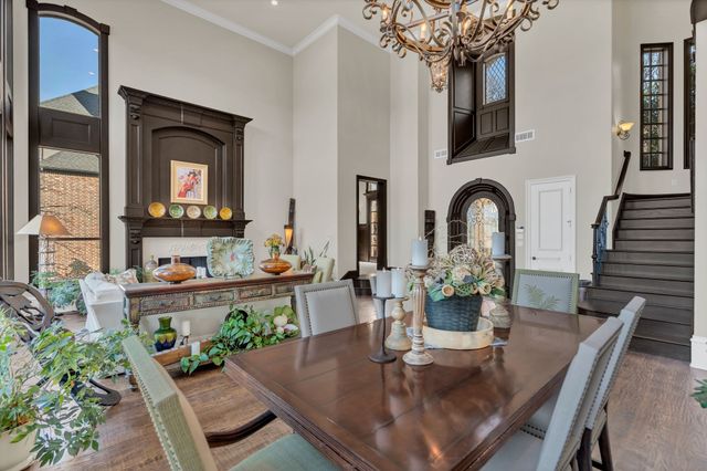 715 Winding Bend Circle, Highland Village, TX 75077