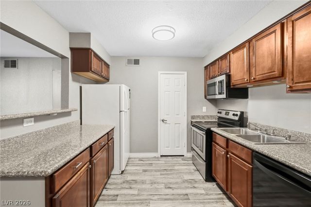 2451 North Rainbow Boulevard 1124, Las Vegas, NV 89108