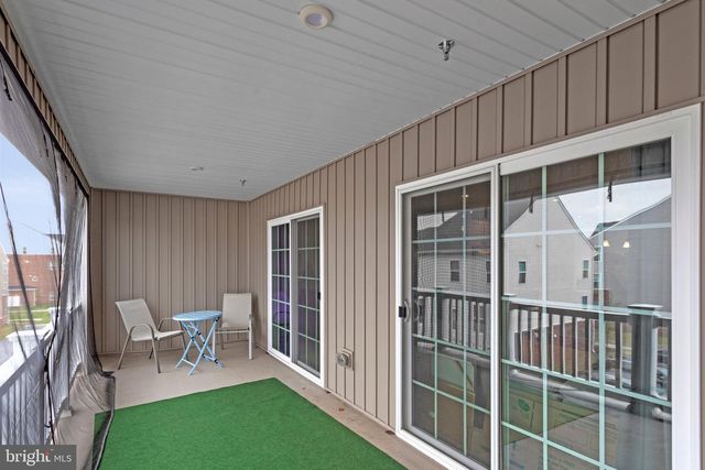 10910 PRESIDENTIAL PKWY, Upper Marlboro, MD 20772