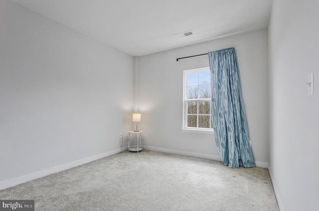 10910 PRESIDENTIAL PKWY, Upper Marlboro, MD 20772