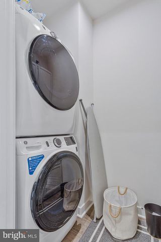 10910 PRESIDENTIAL PKWY, Upper Marlboro, MD 20772