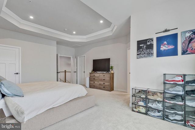 10910 PRESIDENTIAL PKWY, Upper Marlboro, MD 20772