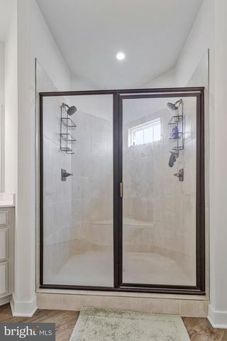 10910 PRESIDENTIAL PKWY, Upper Marlboro, MD 20772