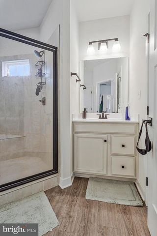 10910 PRESIDENTIAL PKWY, Upper Marlboro, MD 20772