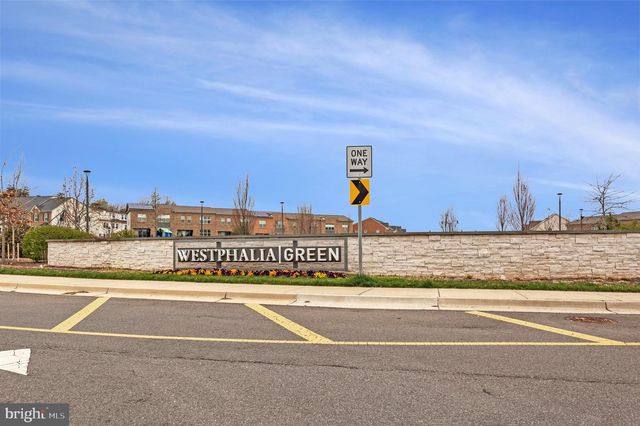 10910 PRESIDENTIAL PKWY, Upper Marlboro, MD 20772