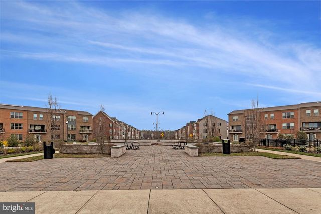 10910 PRESIDENTIAL PKWY, Upper Marlboro, MD 20772