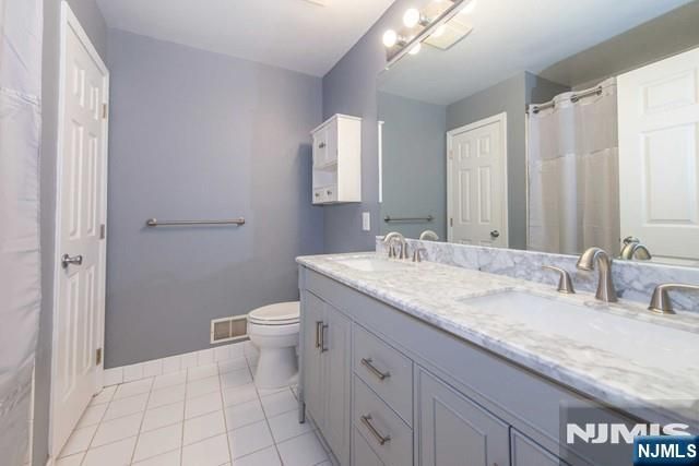 124 Stratford Drive, Nutley, NJ 07110