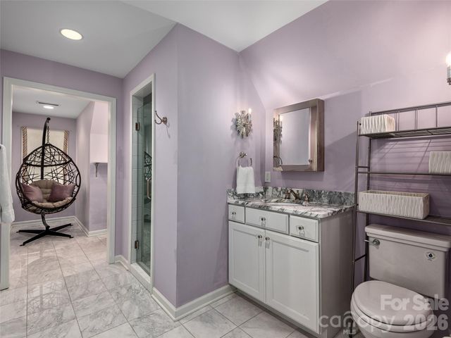 335 Red Fox Circle, Asheville, NC 28803