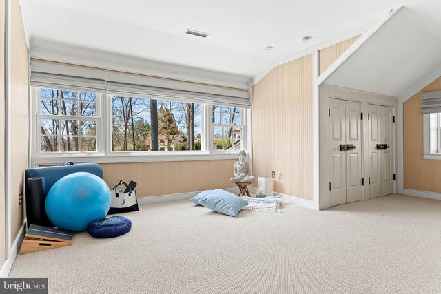207 CARRIAGE, Newtown Square, PA 19073