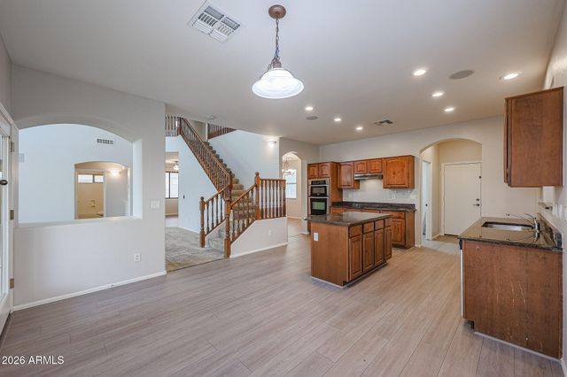 16205 W GIBSON Lane, Goodyear, AZ 85338