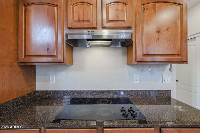 16205 W GIBSON Lane, Goodyear, AZ 85338