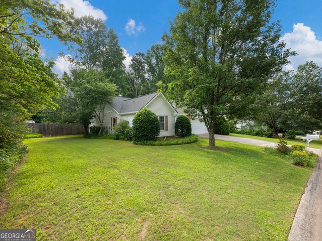 7019 Valley Forge Drive, Flowery Branch, GA 30542