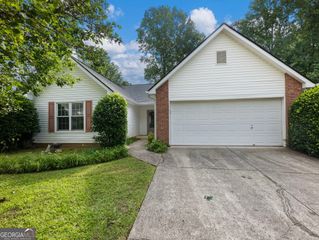 7019 Valley Forge Drive, Flowery Branch, GA 30542