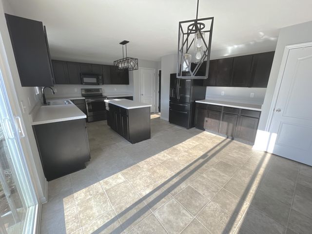 251 W Showalter Drive, Georgetown, KY 40324