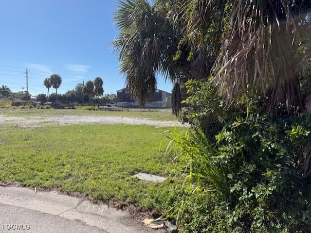 3662 Estelle ST, Fort Myers, FL 33916