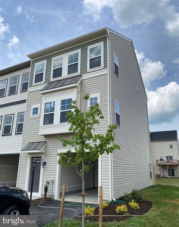 235 CROFTON COURT, Stephenson, VA 22656