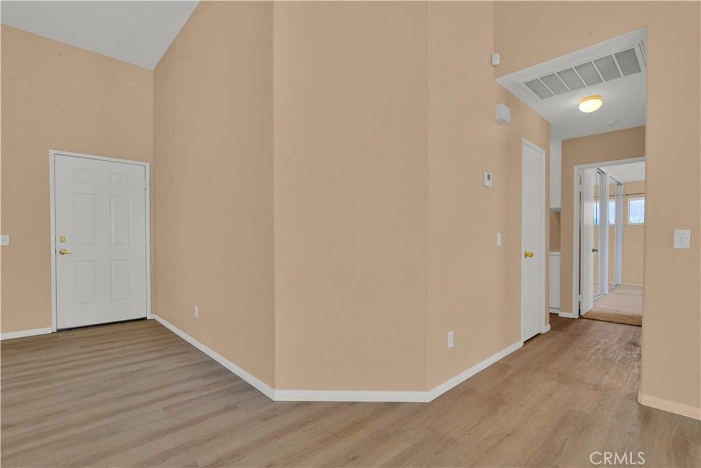 Image 11 of property listing at 10468 Santa Cruz, Desert Hot Springs, CA 92240