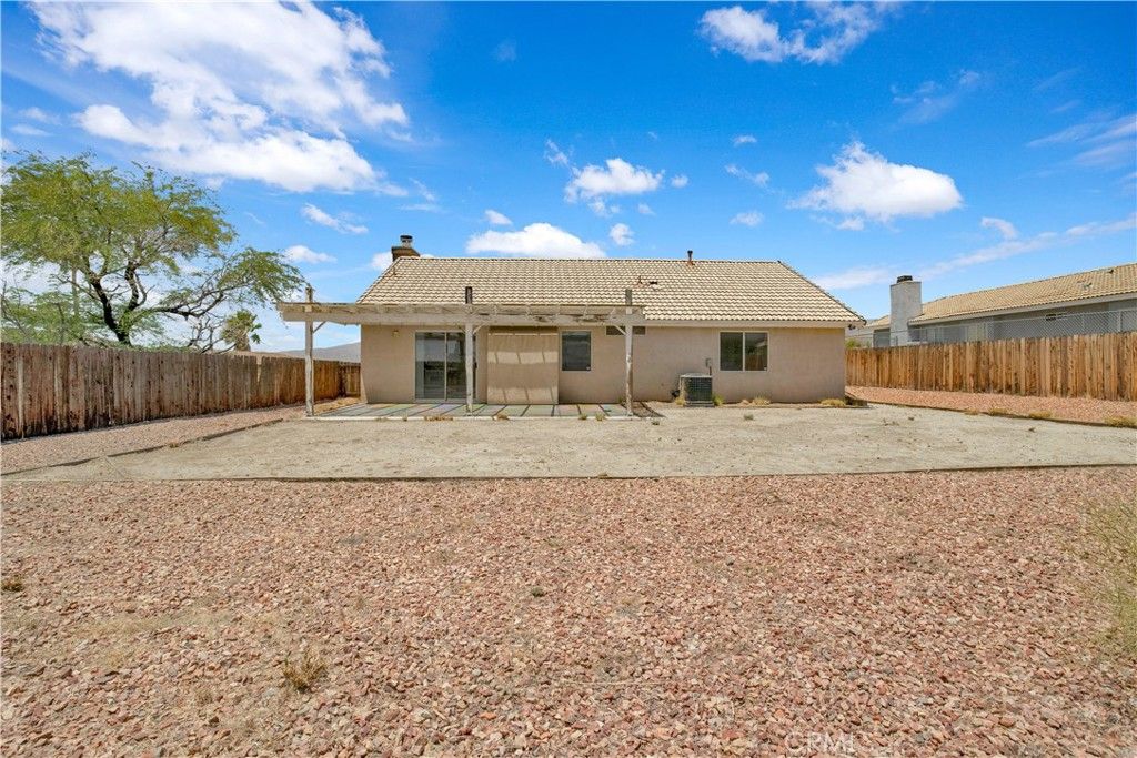Image 24 of property listing at 10468 Santa Cruz, Desert Hot Springs, CA 92240
