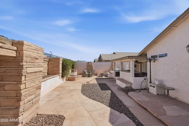 8818 E Downing Street, Mesa, AZ 85207