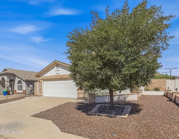 8818 E Downing Street, Mesa, AZ 85207