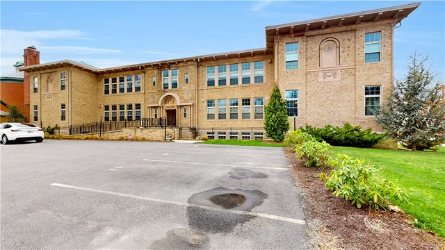 7 Mount Hope Avenue 202, Providence, RI 02906