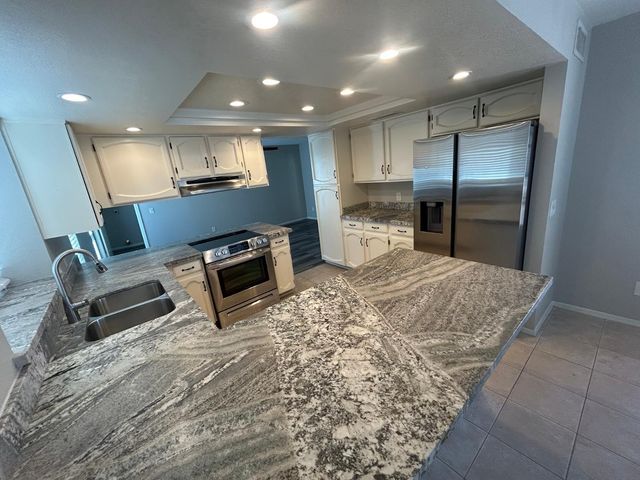 4976 W Charleston Avenue, Glendale, AZ 85308