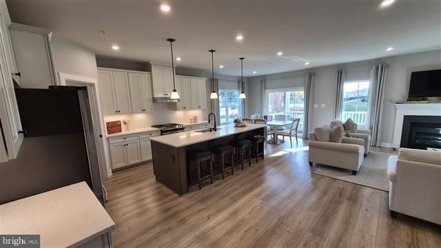 2200 CAMPBELL HILL WAY, Frederick, MD 21702