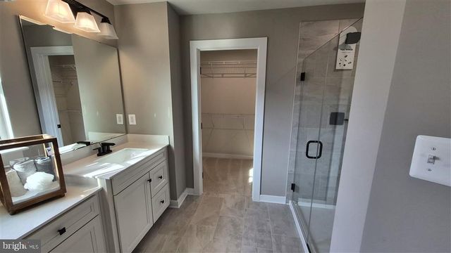 2200 CAMPBELL HILL WAY, Frederick, MD 21702