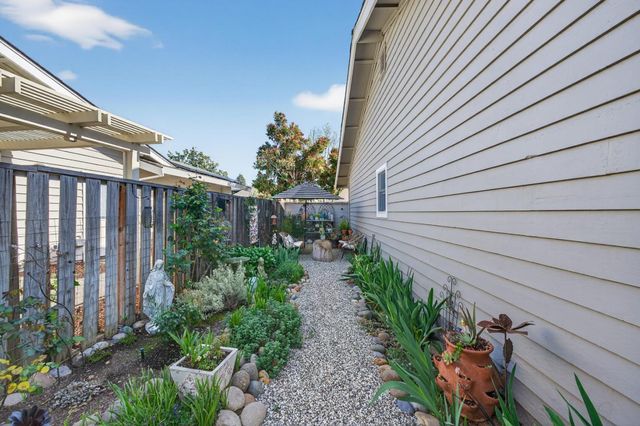 8325 Pinotage Court, San Jose, CA 95135