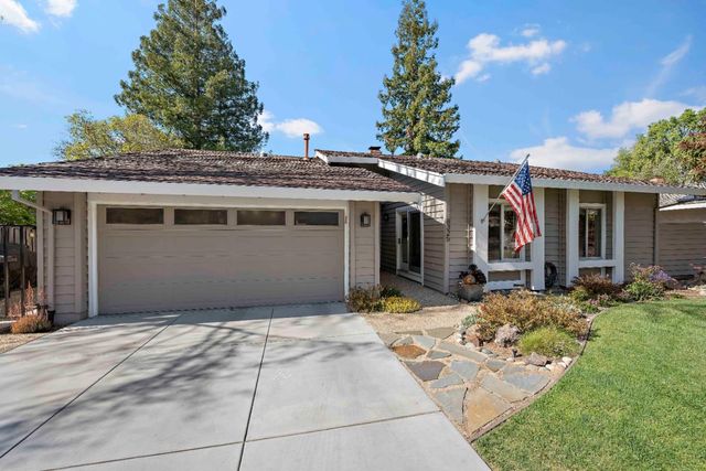 8325 Pinotage Court, San Jose, CA 95135