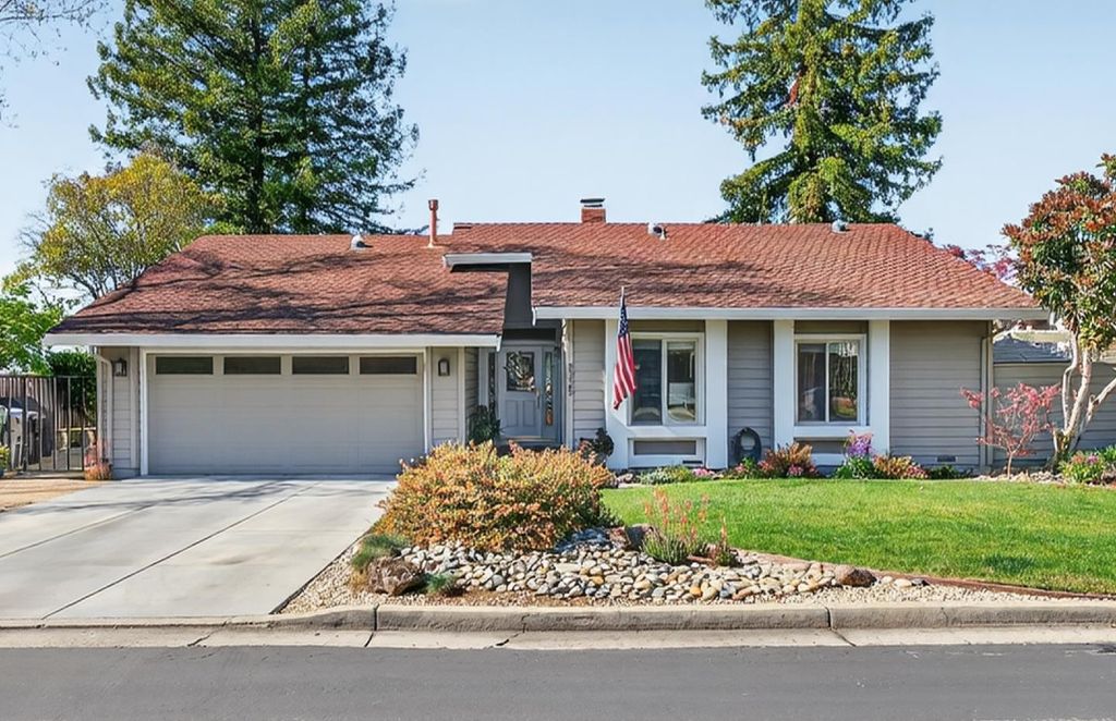 8325 Pinotage Court, San Jose, CA 95135