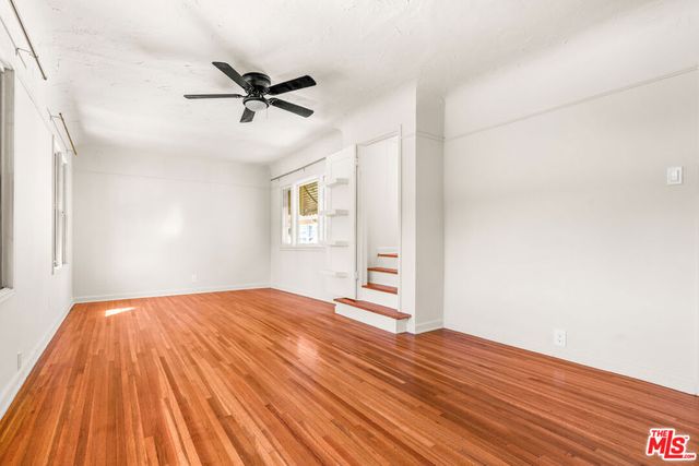 1838 S Victoria Avenue, Los Angeles, CA 90019