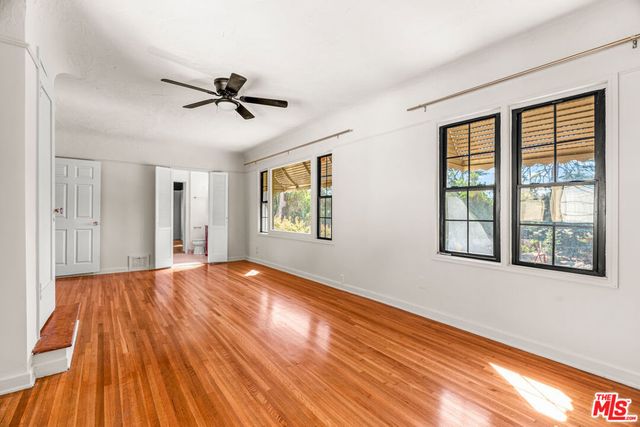 1838 S Victoria Avenue, Los Angeles, CA 90019