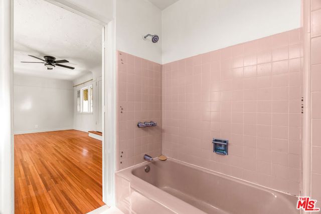 1838 S Victoria Avenue, Los Angeles, CA 90019