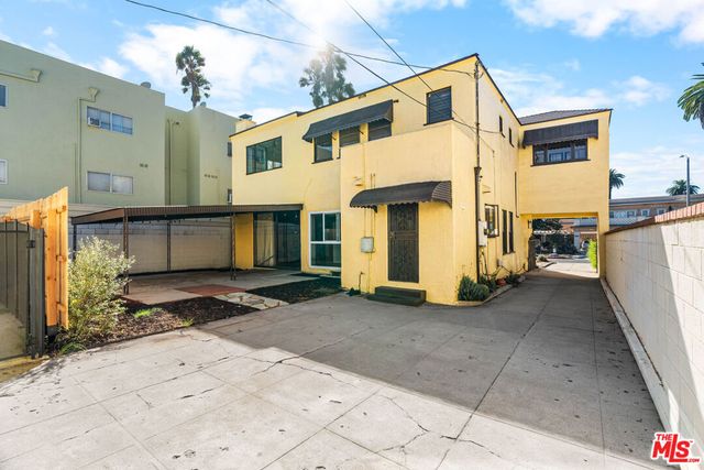 1838 S Victoria Avenue, Los Angeles, CA 90019