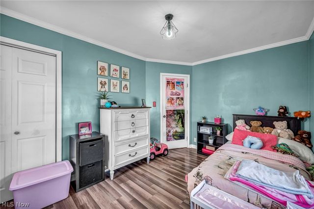 2515 9th Street, Cuyahoga Falls, OH 44221