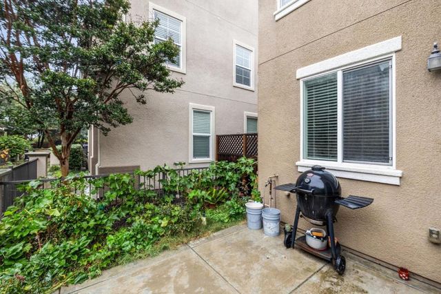 205 Montevina Way, Hayward, CA 94545