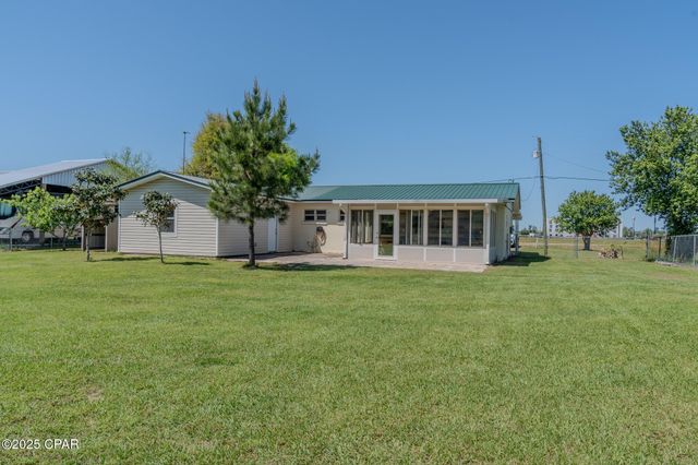 1971 Hope School Drive, Marianna, FL 32448