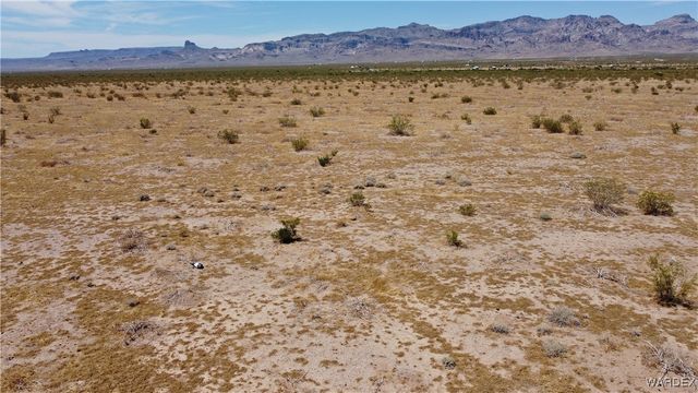 3 lots S Kingman Trail, Golden Valley, AZ 86413