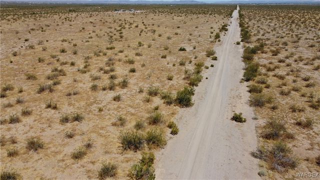 3 lots S Kingman Trail, Golden Valley, AZ 86413