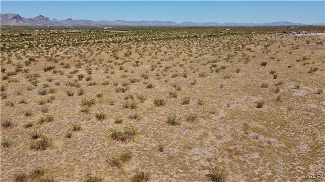 3 lots S Kingman Trail, Golden Valley, AZ 86413